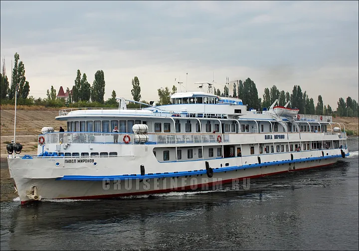 Павел Миронов